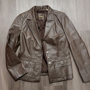 i.e. relaxed Women's Leather Jacket